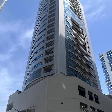 The Seven Hotel Manama Eksteriør billede